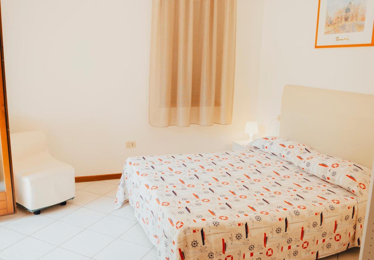 Hotel Villa Rosa Porto Azzurro Luaran gambar