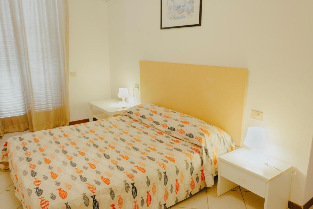 Hotel Villa Rosa Porto Azzurro Luaran gambar