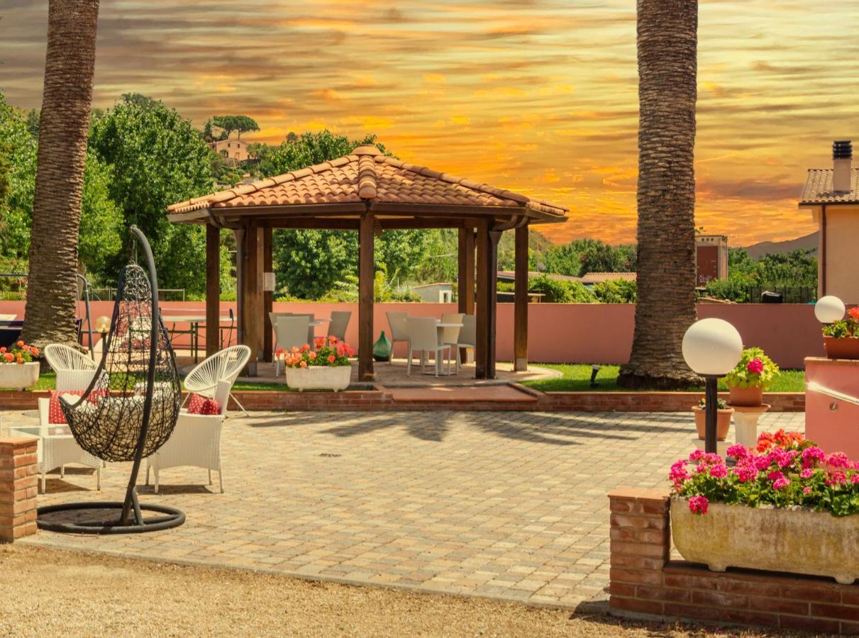 Hotel Villa Rosa Porto Azzurro Luaran gambar