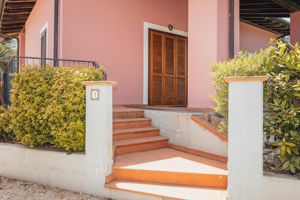 Hotel Villa Rosa Porto Azzurro Luaran gambar